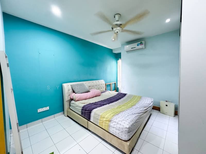 Townhouse for Sale in Batu 9 (Cheras) - Syahrim Naim - Bedroom - PropertyGuru.com.my