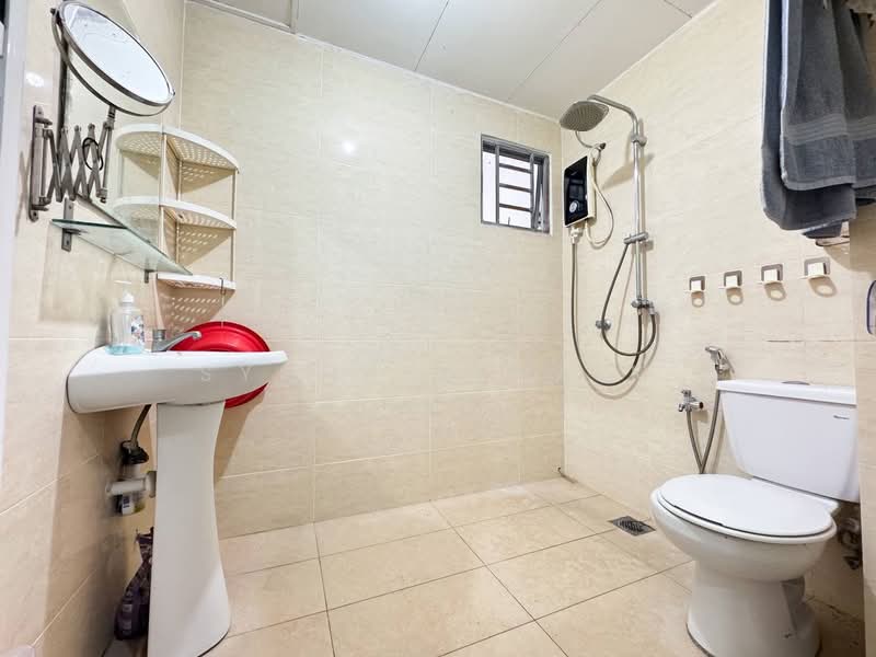 Townhouse for Sale in Batu 9 (Cheras) - Syahrim Naim - Bathroom - PropertyGuru.com.my