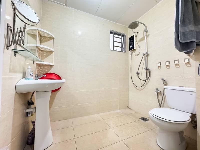 Townhouse for Sale in Batu 9 (Cheras) - Syahrim Naim - Bathroom - PropertyGuru.com.my