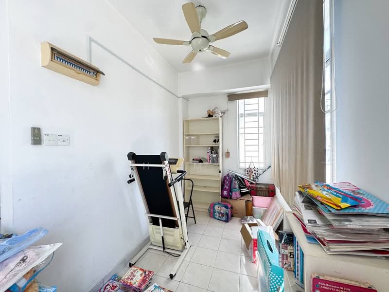 Townhouse for Sale in Batu 9 (Cheras) - Syahrim Naim - Study - PropertyGuru.com.my