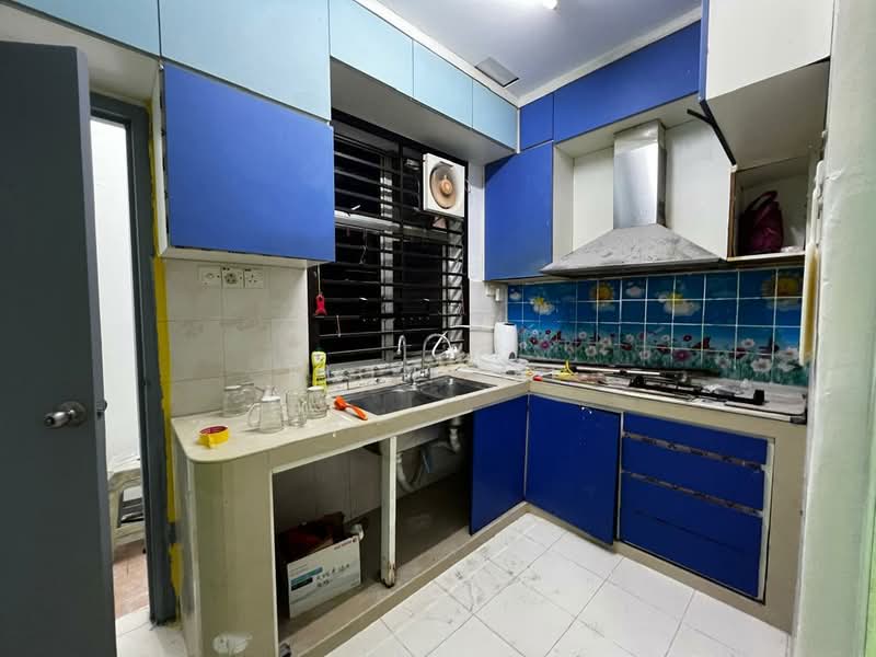 Apartment for Sale at Villa Krystal @ Bandar Selesa Jaya - Fion Lee - Kitchen - PropertyGuru.com.my