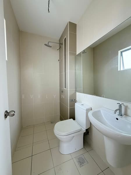 Semi-Detached House for Sale in Kota Emerald (Rawang) - Evelyn Khoo - Bathroom - PropertyGuru.com.my