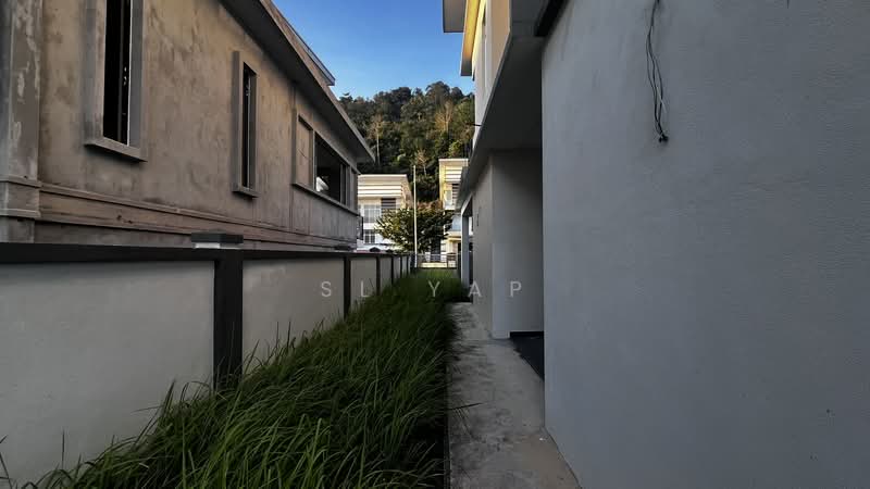 Rumah Berkembar untuk Dijual di Taman Bukit Kepayang 2 (Bukit Kepayang) - SL Yap - Exterior - PropertyGuru.com.my