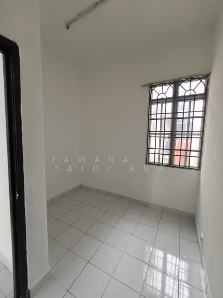 Rumah Teres untuk Dijual di Bandar Puteri Klang (Klang) - Zawana BT Zaidi Ana - Interior - PropertyGuru.com.my