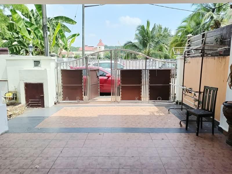 Semi-Detached House for Sale in Puchong (Selangor) - Marilyn Khor - Exterior - PropertyGuru.com.my