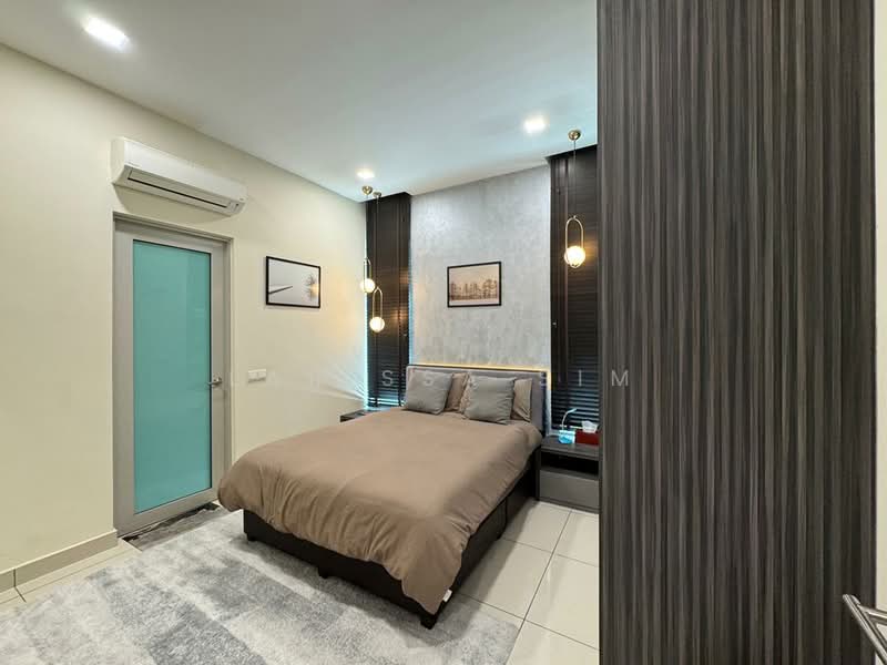 Semi-Detached House for Sale in Taman Sutera (Johor Bahru) - Larissa Sim - Bedroom - PropertyGuru.com.my