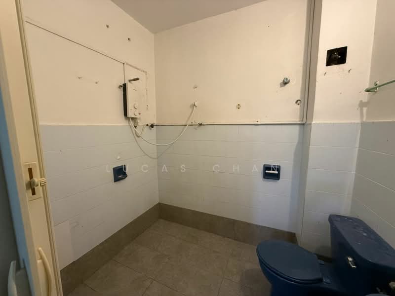 2.5-storey Terraced House for Sale in Taman Desa (Kuala Lumpur) - Lucas Chan - Bathroom - PropertyGuru.com.my