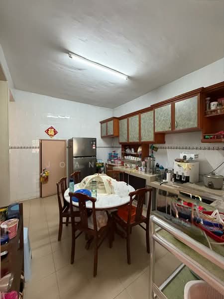 Rumah Teres 2 Tingkat untuk Dijual di Klebang (Melaka) - Joanne Lim - Kitchen - PropertyGuru.com.my