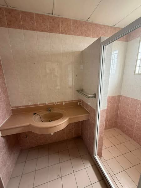 Condominium for Rent at Greenview Residence - Steve Chen - Bathroom - PropertyGuru.com.my
