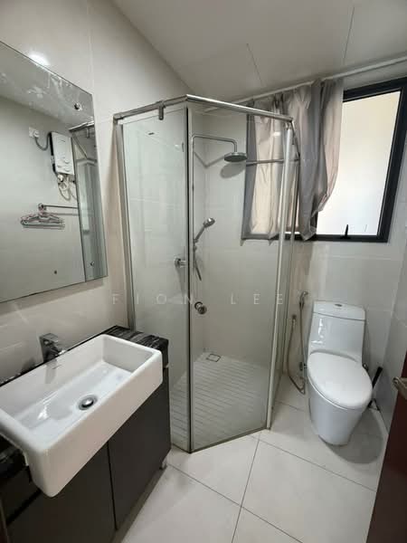 Condominium for Rent at Royal Strand @ Country Garden Danga Bay - Fion Lee - Bathroom - PropertyGuru.com.my