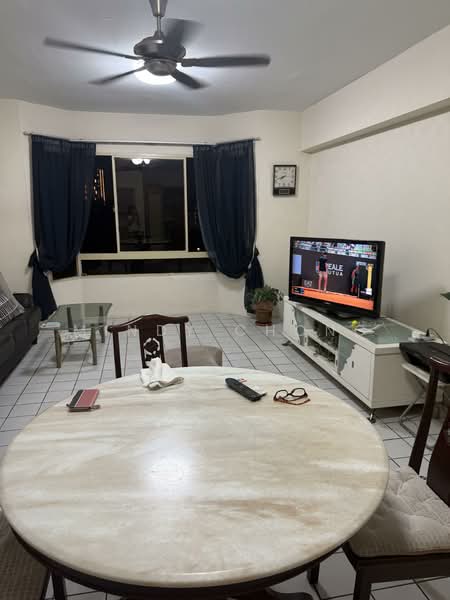 Condominium for Sale at Faber Heights - Mindy Chong - Living Room - PropertyGuru.com.my