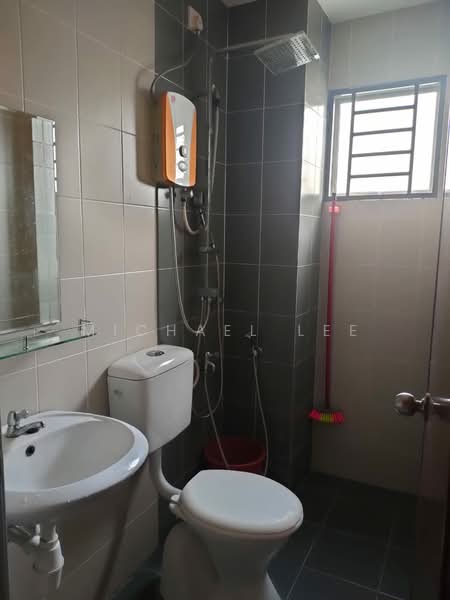 Apartment for Sale at Suria Court - Michael Lee - Bathroom - PropertyGuru.com.my