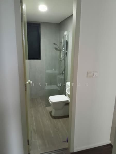 Servis Apartment untuk Disewa di Geo Bukit Rimau - Justin Tan - Bathroom - PropertyGuru.com.my