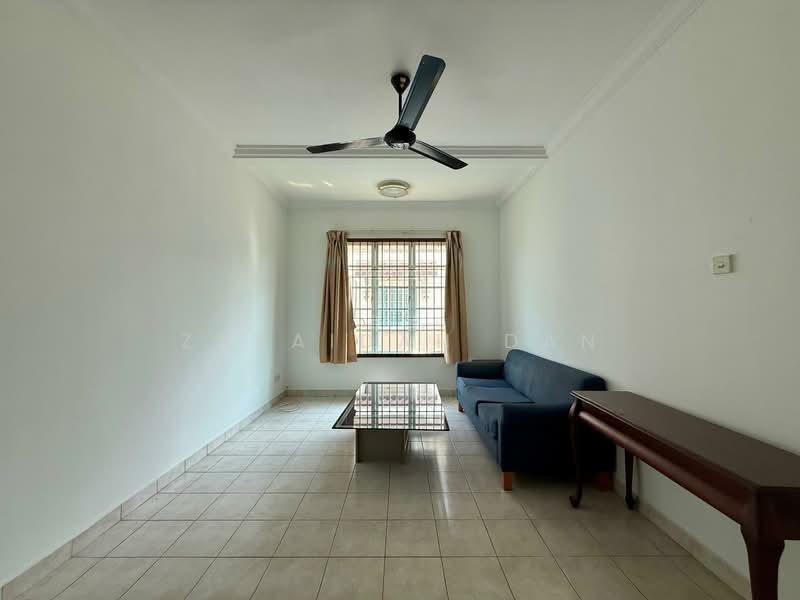 Semi-Detached House for Sale in Bandar Tun Hussein Onn (Cheras) - Zuraidah Dan - Family Area - PropertyGuru.com.my