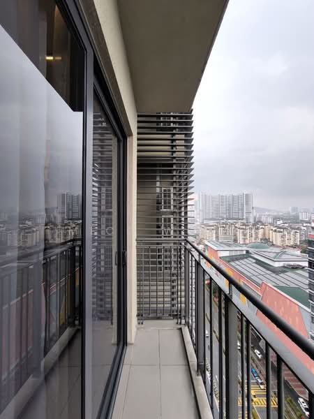 Servis Apartment untuk Disewa di Sunway Velocity TWO - Mico Wong - Balcony - PropertyGuru.com.my