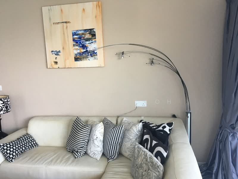 Kondominium untuk Disewa di Bayu Ferringhi Condominiums - Danick Teoh - Living Room - PropertyGuru.com.my
