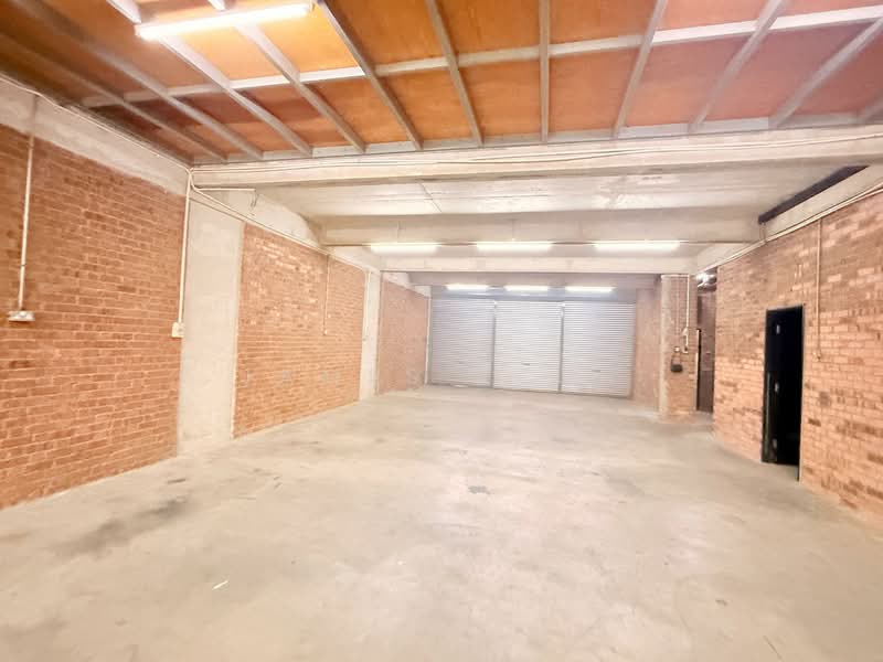 Shop for Rent in Klang (Selangor) - James Teoh - Interior - PropertyGuru.com.my
