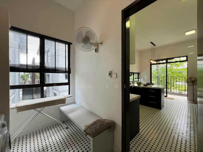 3-storey Terraced House for Sale in Cyberjaya (Selangor) - BILYA ARIFF - Kitchen - PropertyGuru.com.my