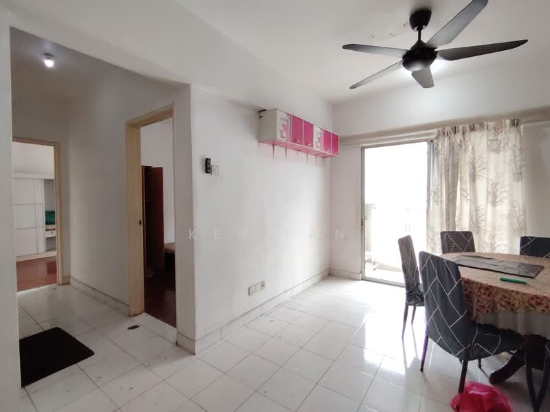 Pangsapuri untuk Disewa di Arena Green - KEN TAN - Living Room - PropertyGuru.com.my