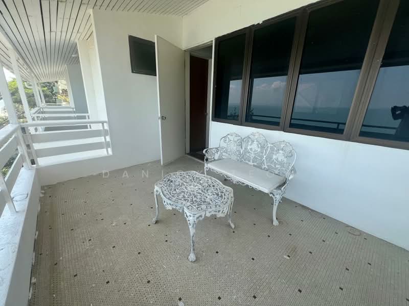 Bungalow for Rent in Tanjung Tokong (Penang) - Danick Teoh - Balcony - PropertyGuru.com.my