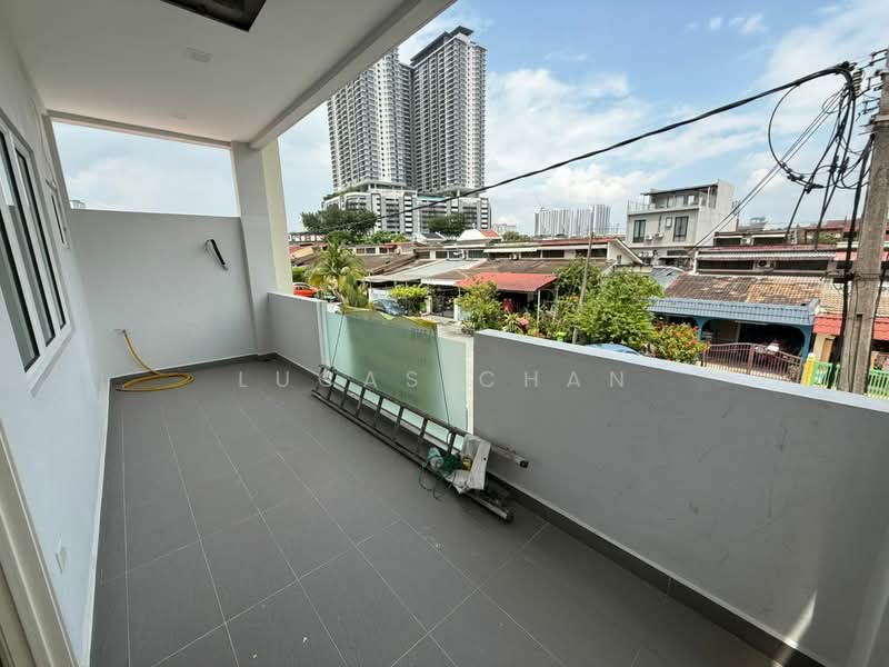 Rumah Teres 2 Tingkat untuk Dijual di Bandar Baru Sri Petaling (Sri Petaling) - Lucas Chan - Balcony - PropertyGuru.com.my