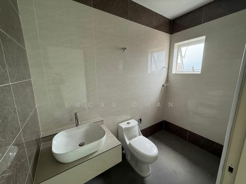 Rumah Teres 2 Tingkat untuk Dijual di Bandar Baru Sri Petaling (Sri Petaling) - Lucas Chan - Bathroom - PropertyGuru.com.my