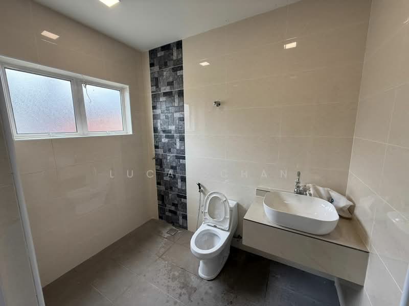 Rumah Teres 2 Tingkat untuk Dijual di Bandar Baru Sri Petaling (Sri Petaling) - Lucas Chan - Bathroom - PropertyGuru.com.my
