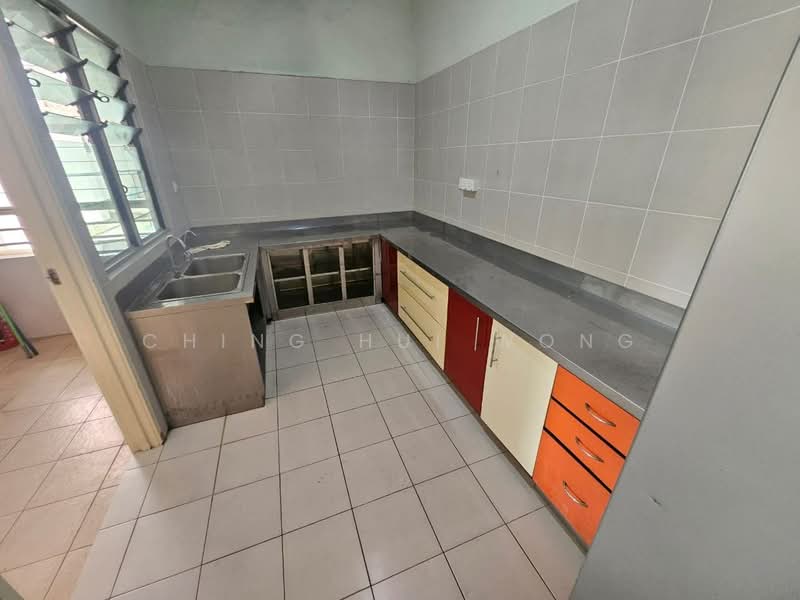 Kondominium untuk Dijual di Alam Damai - Ching Hui Wong - Kitchen - PropertyGuru.com.my