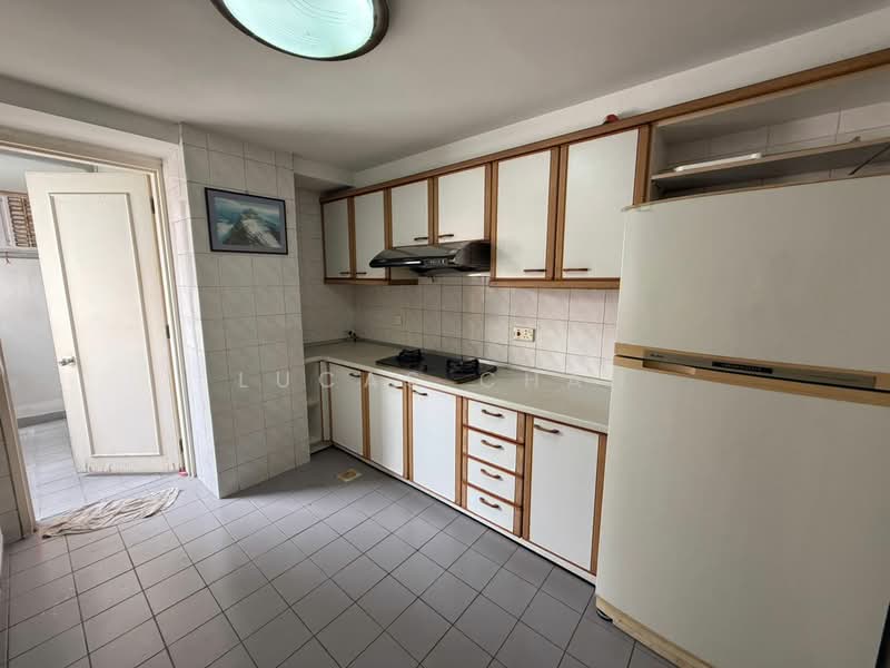 Kondominium untuk Dijual di OBD Garden Tower - Lucas Chan - Kitchen - PropertyGuru.com.my