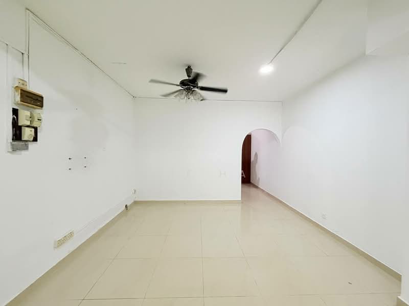 Rumah Teres 2 Tingkat untuk Dijual di Batu Caves (Selangor) - Hanif Hanz - Living Room - PropertyGuru.com.my