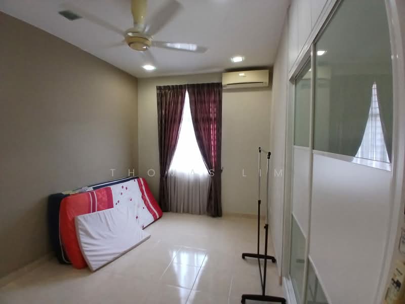 2-storey Terraced House for Rent in Setia Indah (Setia Alam) - Thomas Lim - Bedroom - PropertyGuru.com.my