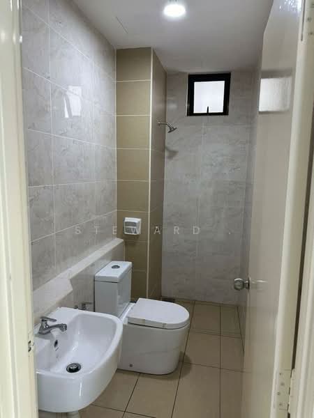 Service Residence for Rent at D'Summit Residences - Steward . - Bathroom - PropertyGuru.com.my
