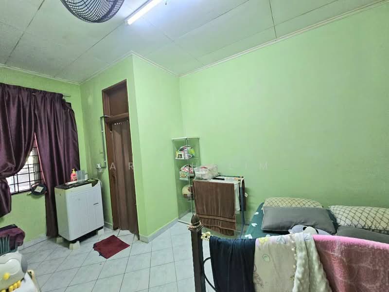 1-storey Terraced House for Sale at Taman Semenyih Indah - Arif Halim - PropertyGuru.com.my