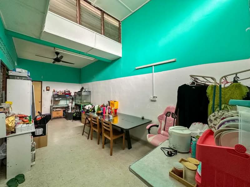 1-storey Terraced House for Sale in Kepong (Kuala Lumpur) - Hanif Hanz - Dining Room - PropertyGuru.com.my