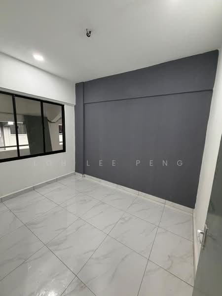 Rumah Flat untuk Dijual di Taman Molek - Loh Lee Peng - PropertyGuru.com.my