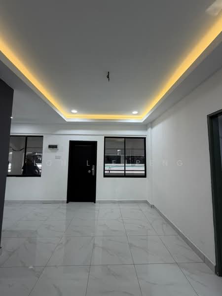 Rumah Flat untuk Dijual di Taman Molek - Loh Lee Peng - PropertyGuru.com.my