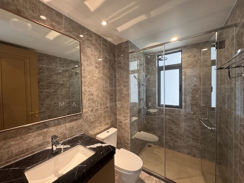 Kondominium untuk Dijual di R&F Princess Cove Phase 2-Seine Region - Mannics Koo - Bathroom - PropertyGuru.com.my