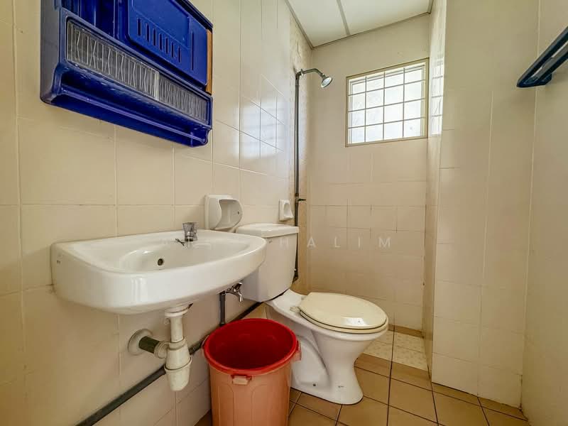 Condominium for Sale at Kondominium Kristal - Arif Halim - PropertyGuru.com.my