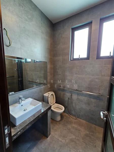 Bungalow House for Sale in Hartamas Heights (Batu) - Carmen Roselyn - PropertyGuru.com.my
