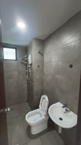 Service Residence for Sale at KL Traders Square - CY Khoo - Bathroom - PropertyGuru.com.my