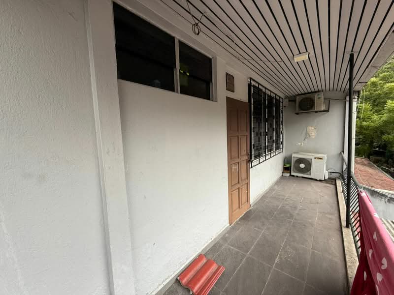 Rumah Teres 2 Tingkat untuk Dijual di Taman Bukit Desa (Taman Desa) - Lucas Chan - Balcony - PropertyGuru.com.my