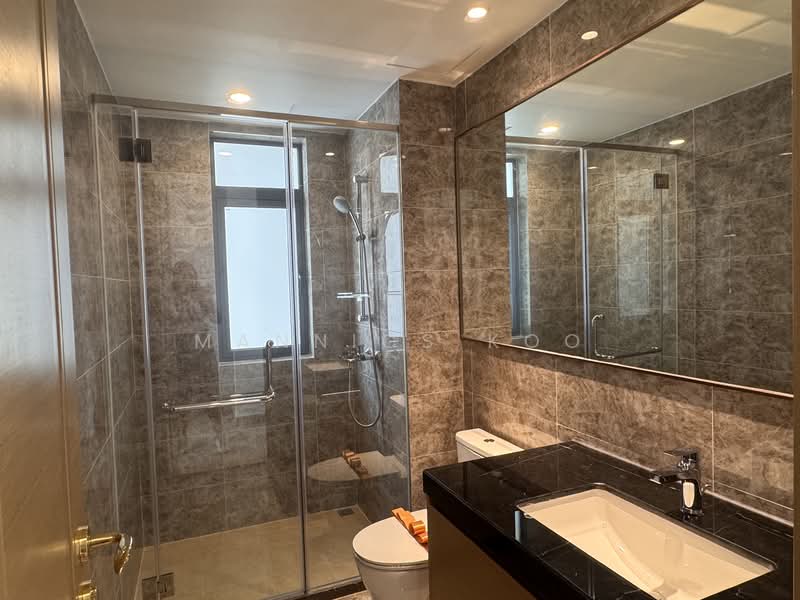 Condominium for Sale at R&F Princess Cove Phase 2-Seine Region - Mannics Koo - Bathroom 3 - PropertyGuru.com.my
