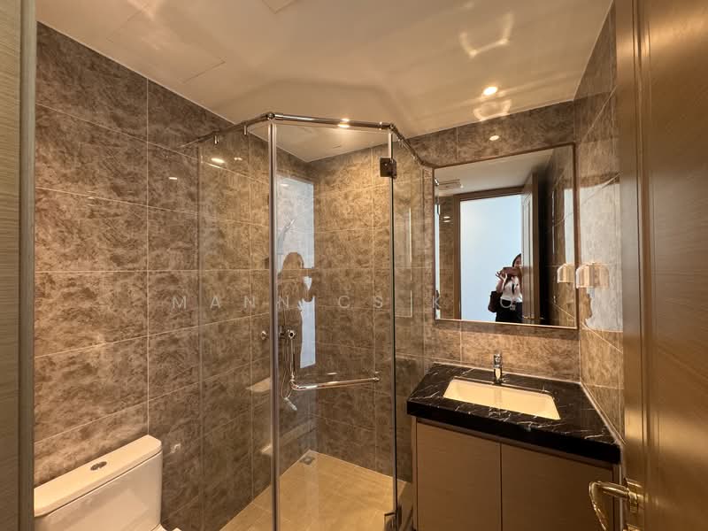 Condominium for Sale at R&F Princess Cove Phase 2-Seine Region - Mannics Koo - Bathroom 2 - PropertyGuru.com.my