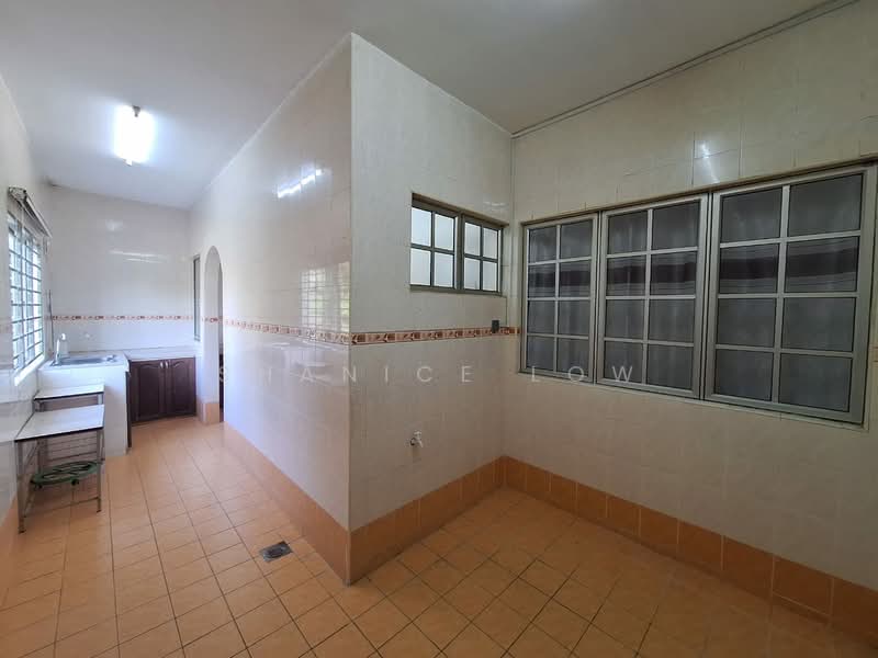 Rumah Teres 2 Tingkat untuk Dijual di Bandar Bukit Puchong 2 (Puchong) - Shanice Low - Kitchen - PropertyGuru.com.my
