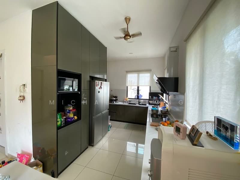 Rumah Berkembar untuk Dijual di Rawang (Selangor) - Michael Siong - Kitchen - PropertyGuru.com.my