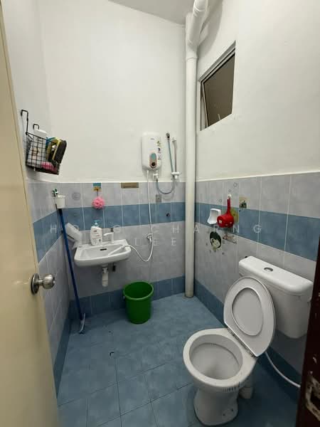 2-storey Terraced House for Rent in Ulu Tiram (Johor) - Hong Charng Lee - Bathroom - PropertyGuru.com.my