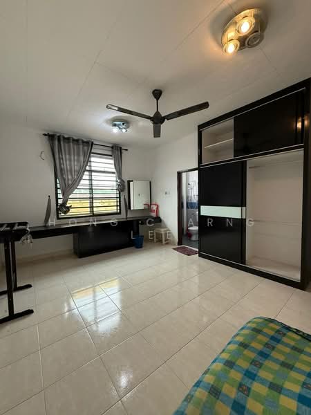 2-storey Terraced House for Rent in Ulu Tiram (Johor) - Hong Charng Lee - Bedroom - PropertyGuru.com.my