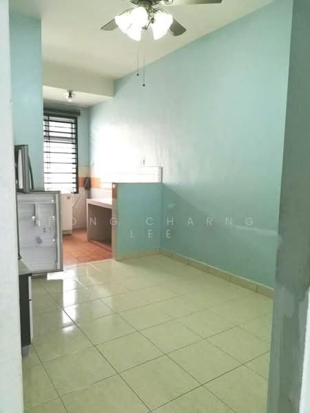 2-storey Terraced House for Rent in Ulu Tiram (Johor) - Hong Charng Lee - Kitchen - PropertyGuru.com.my