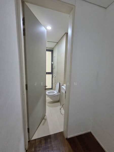 Kondominium untuk Disewa di The Capers @ Sentul East - Jet Tan - Bathroom - PropertyGuru.com.my