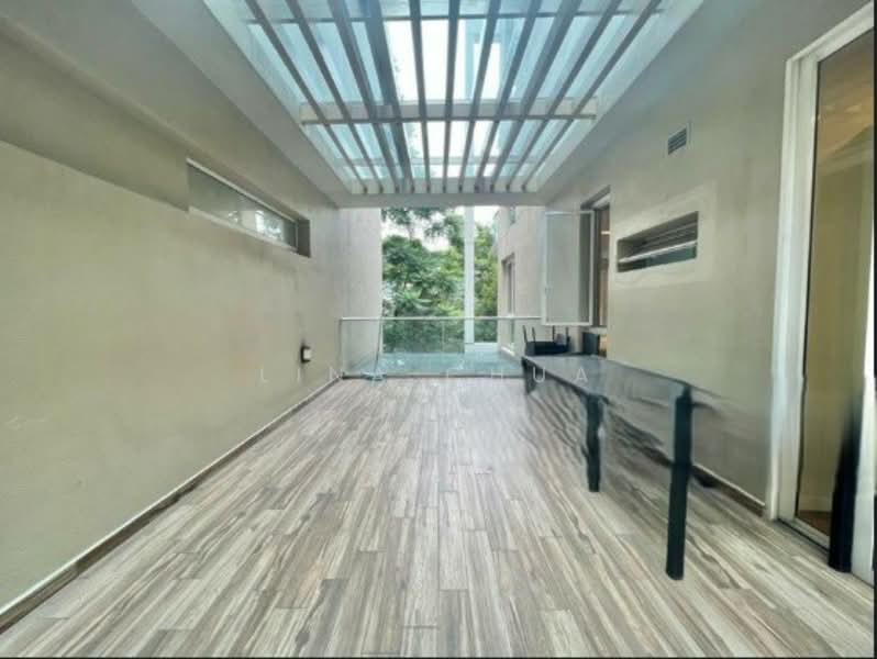 Kondominium untuk Disewa di One Menerung - Lina Chua - Balcony - PropertyGuru.com.my